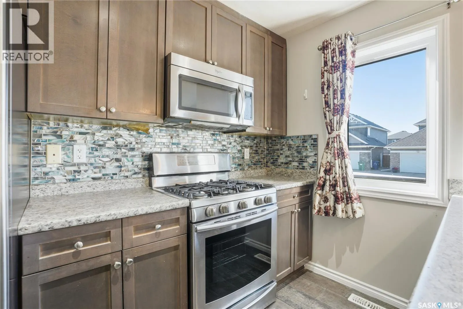 602 Kolynchuk COURT
