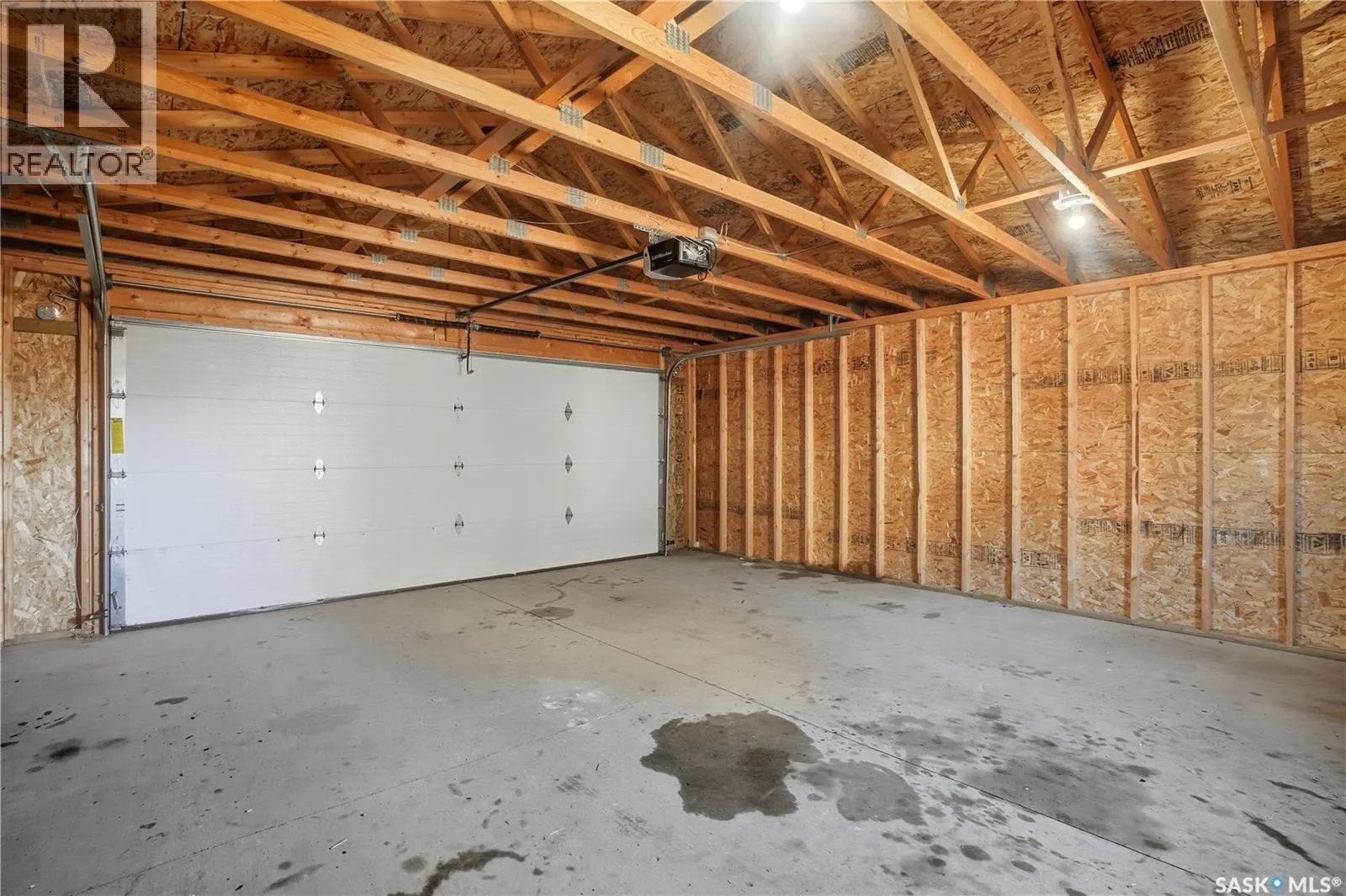 602 Kolynchuk COURT