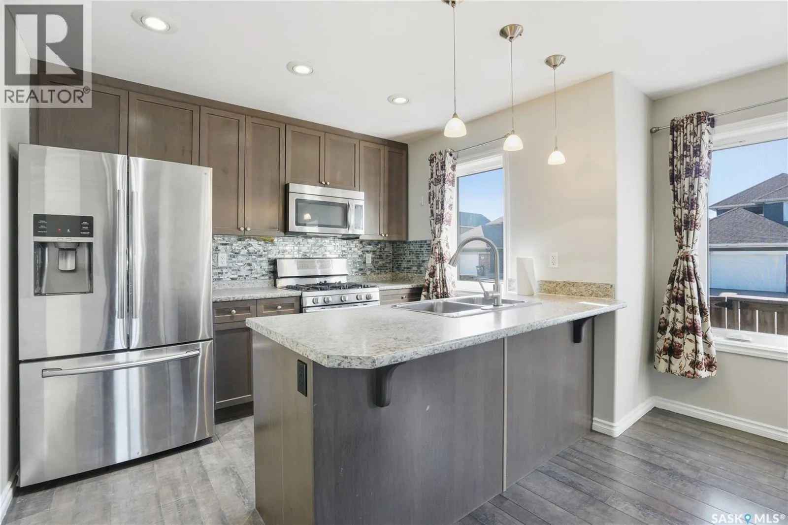 602 Kolynchuk COURT