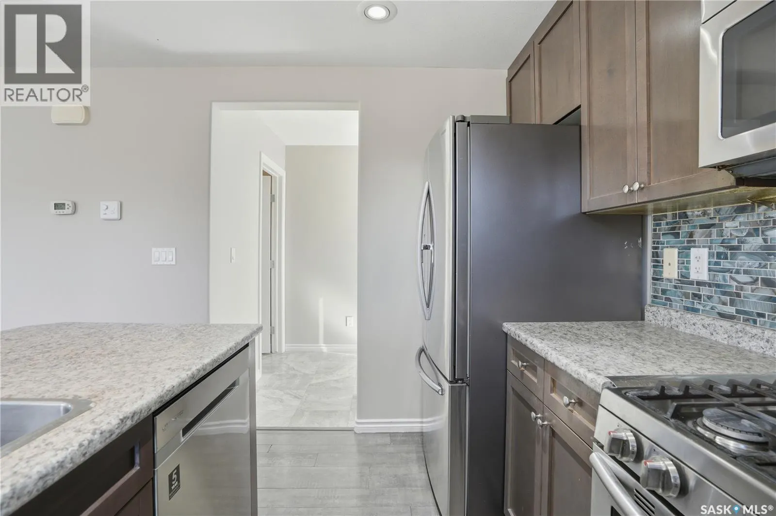 602 Kolynchuk COURT