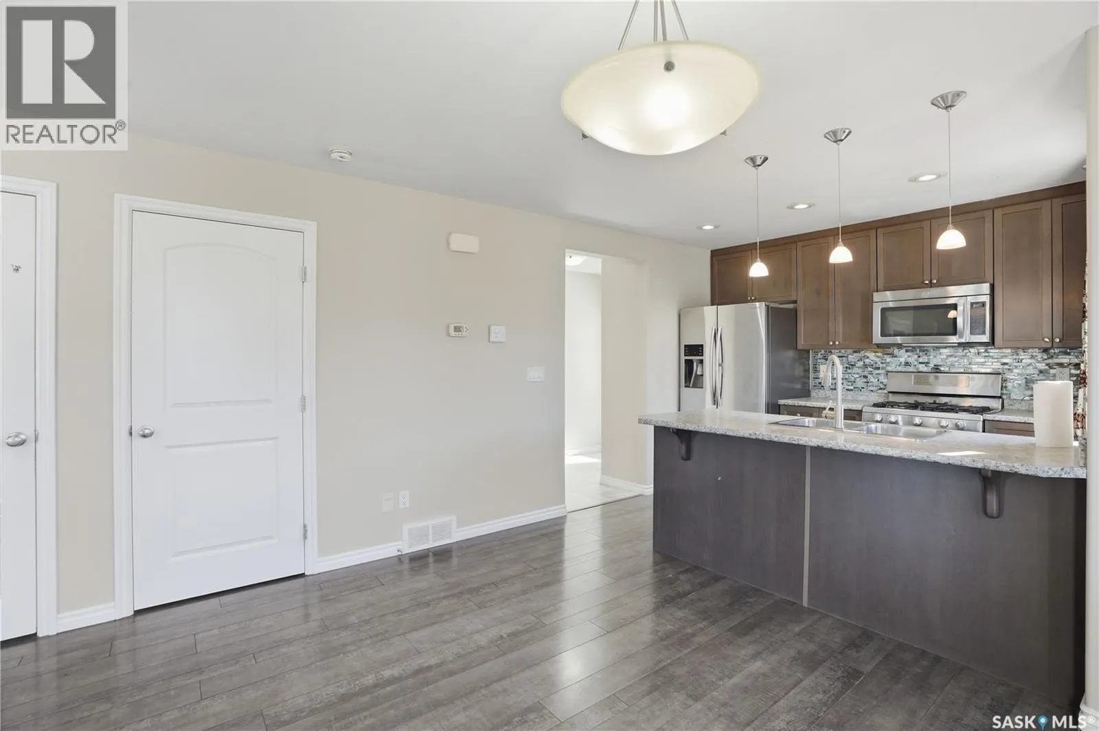 602 Kolynchuk COURT