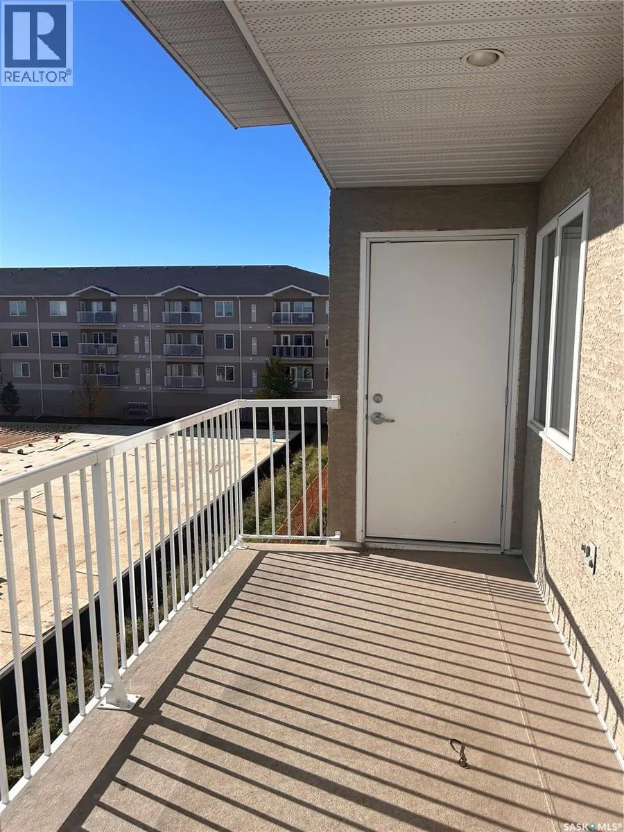 204 1621 Dakota DRIVE