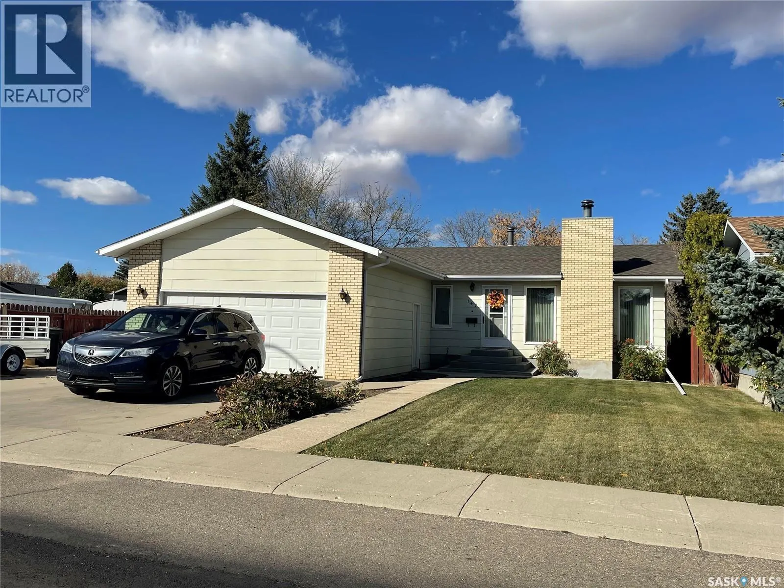 147 Arrand CRESCENT