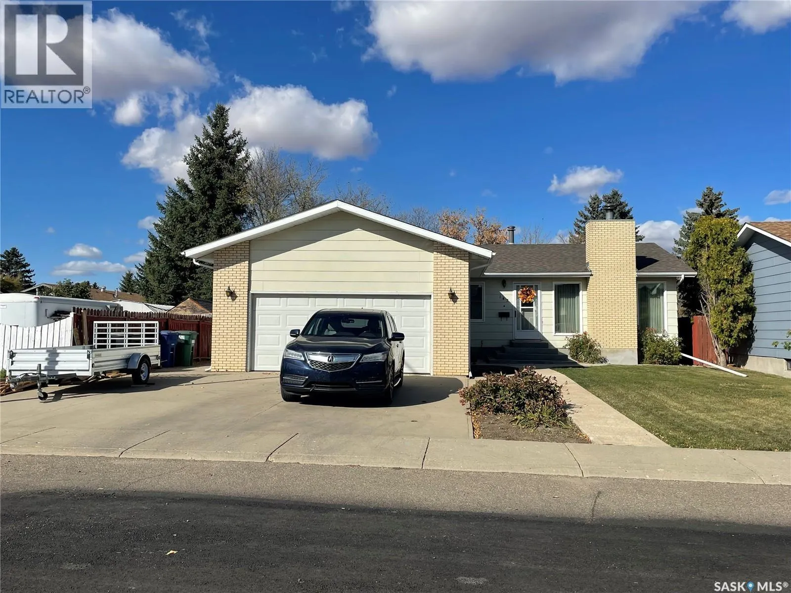 147 Arrand CRESCENT