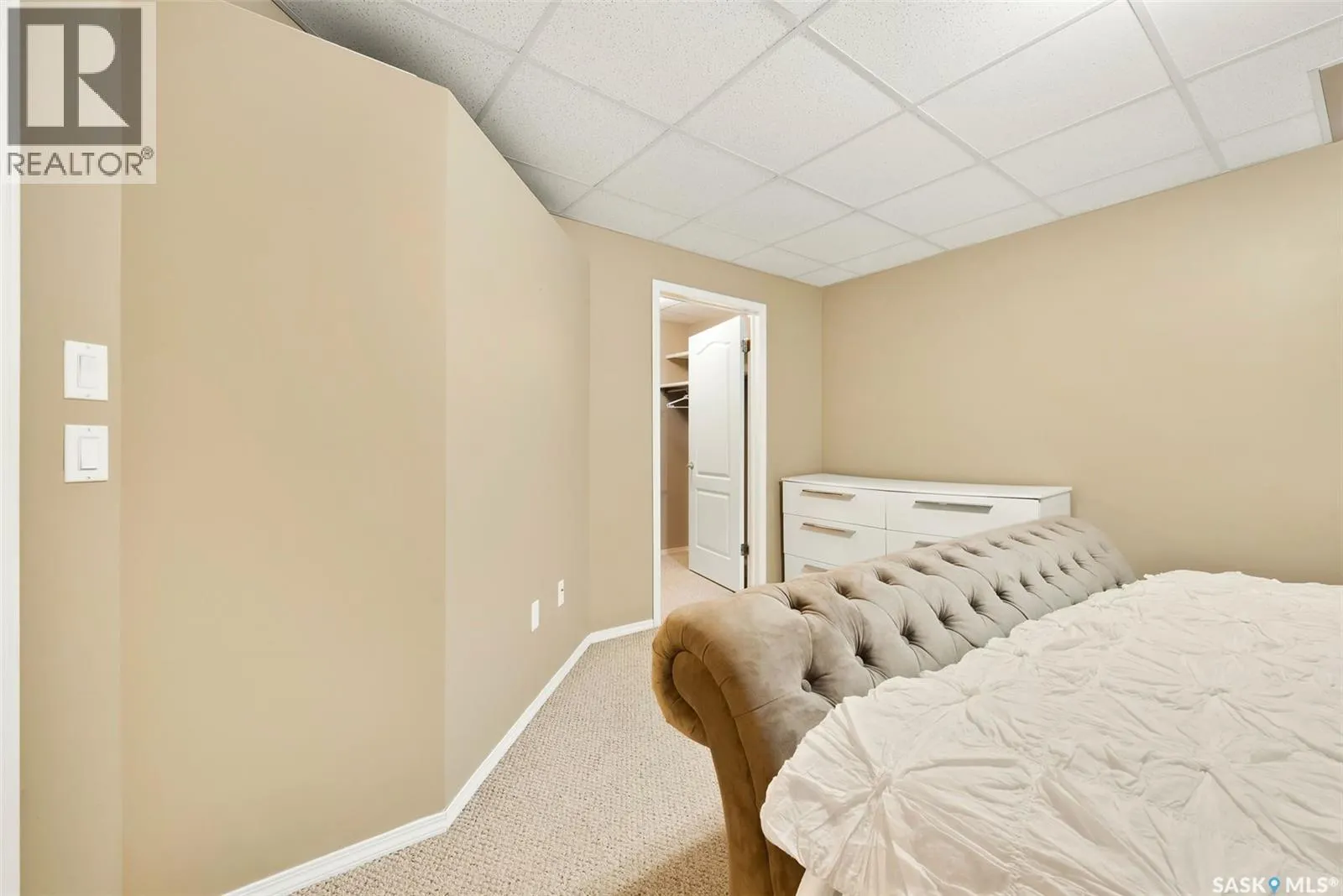 4284 Wascana RIDGE