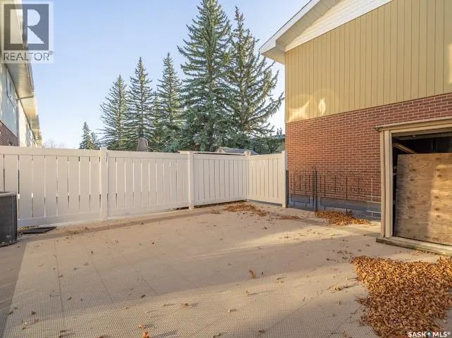 270 PLAINSVIEW DRIVE