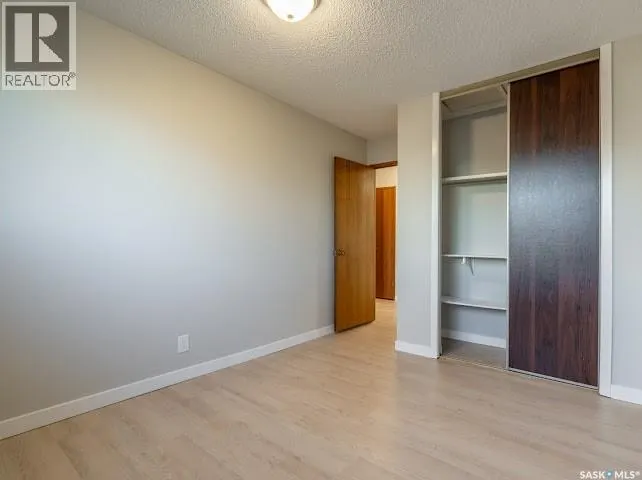 270 PLAINSVIEW DRIVE