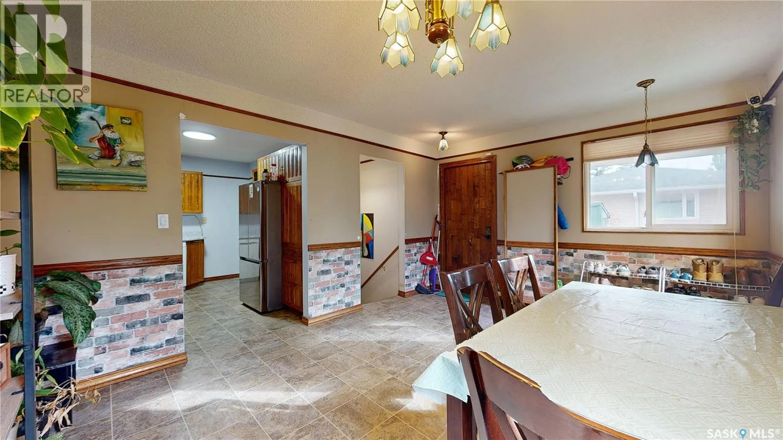 43 Hawthorne CRESCENT