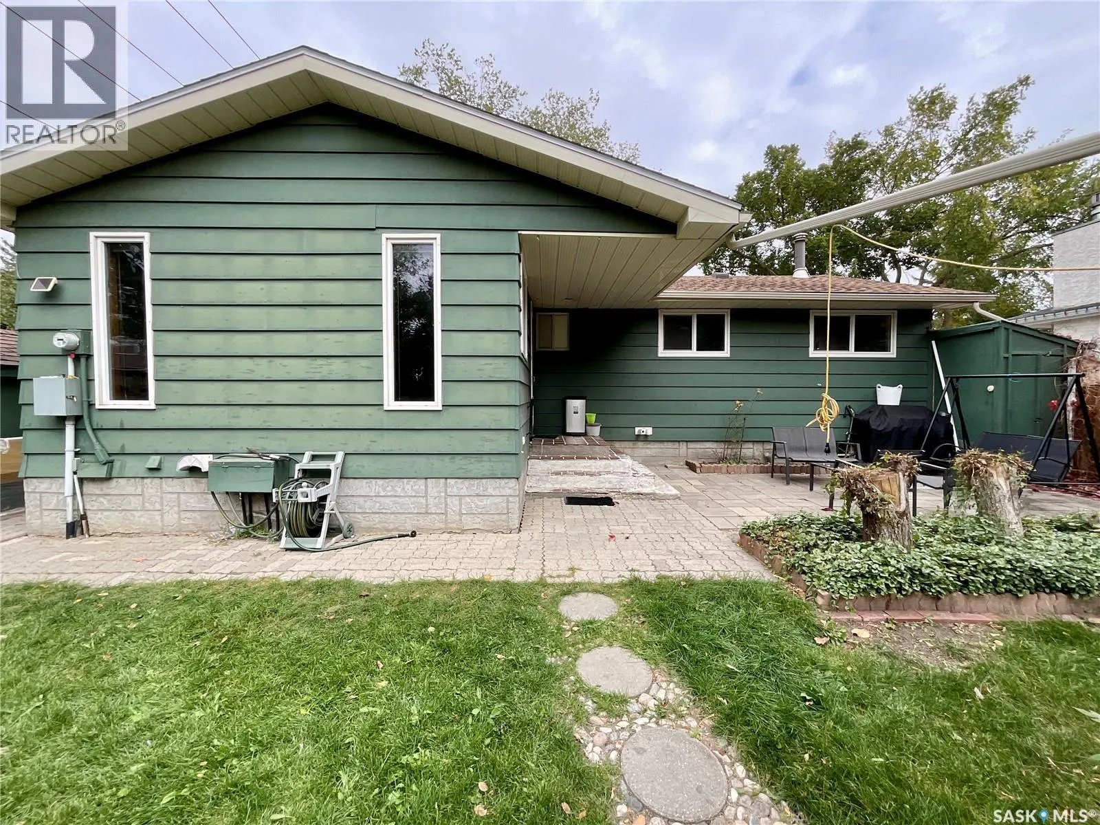 43 Hawthorne CRESCENT