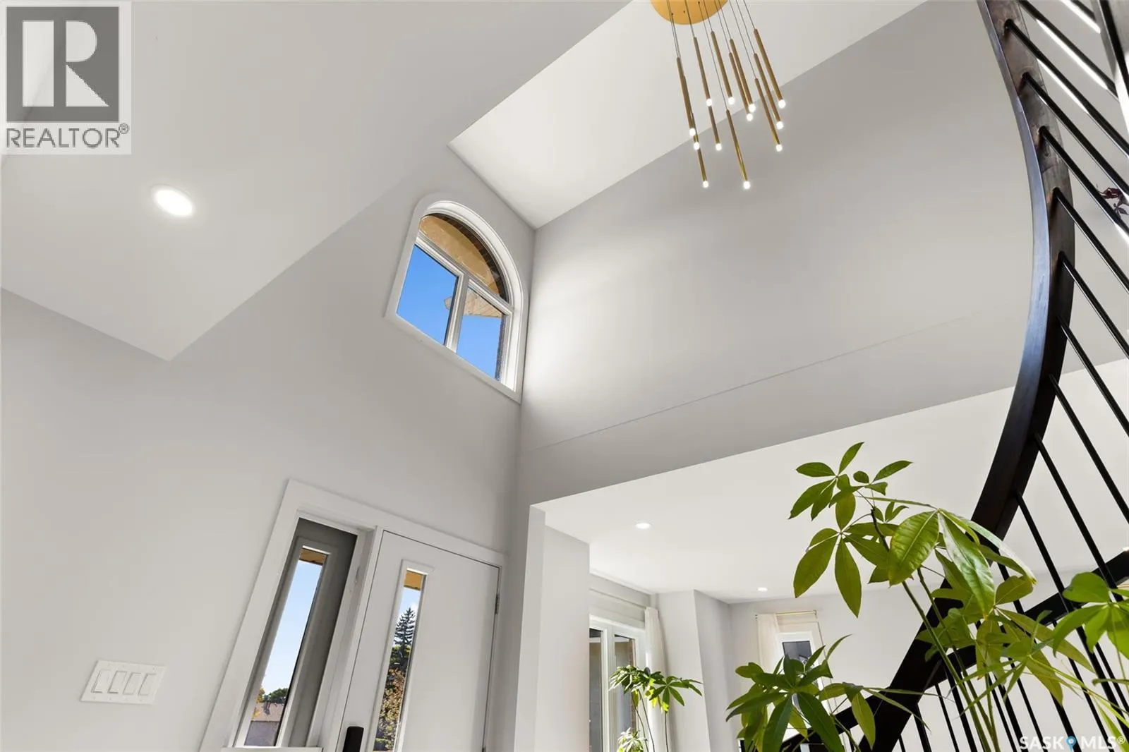 3807 Bow BAY