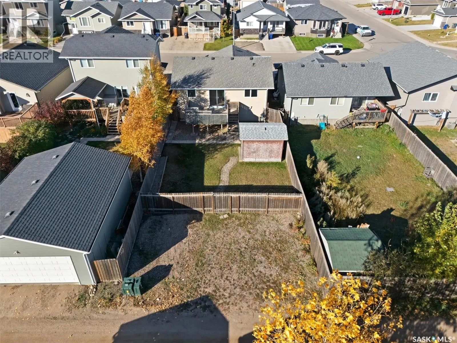 220 Warwick CRESCENT