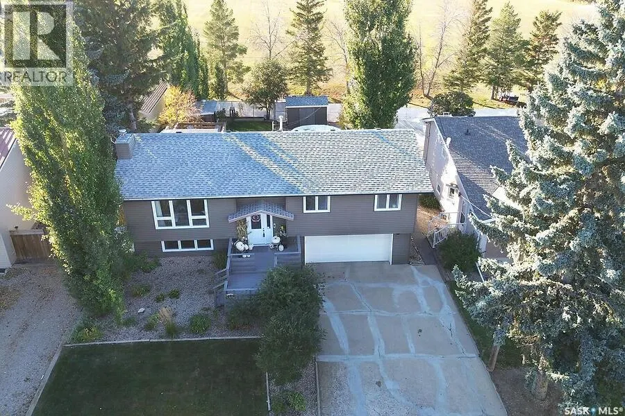 19 Maple PLACE