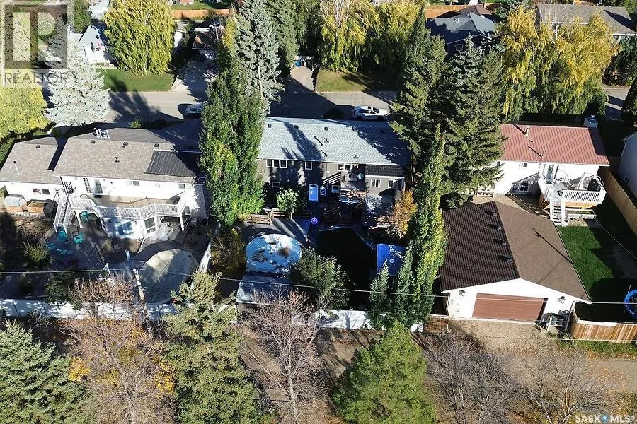 19 Maple PLACE
