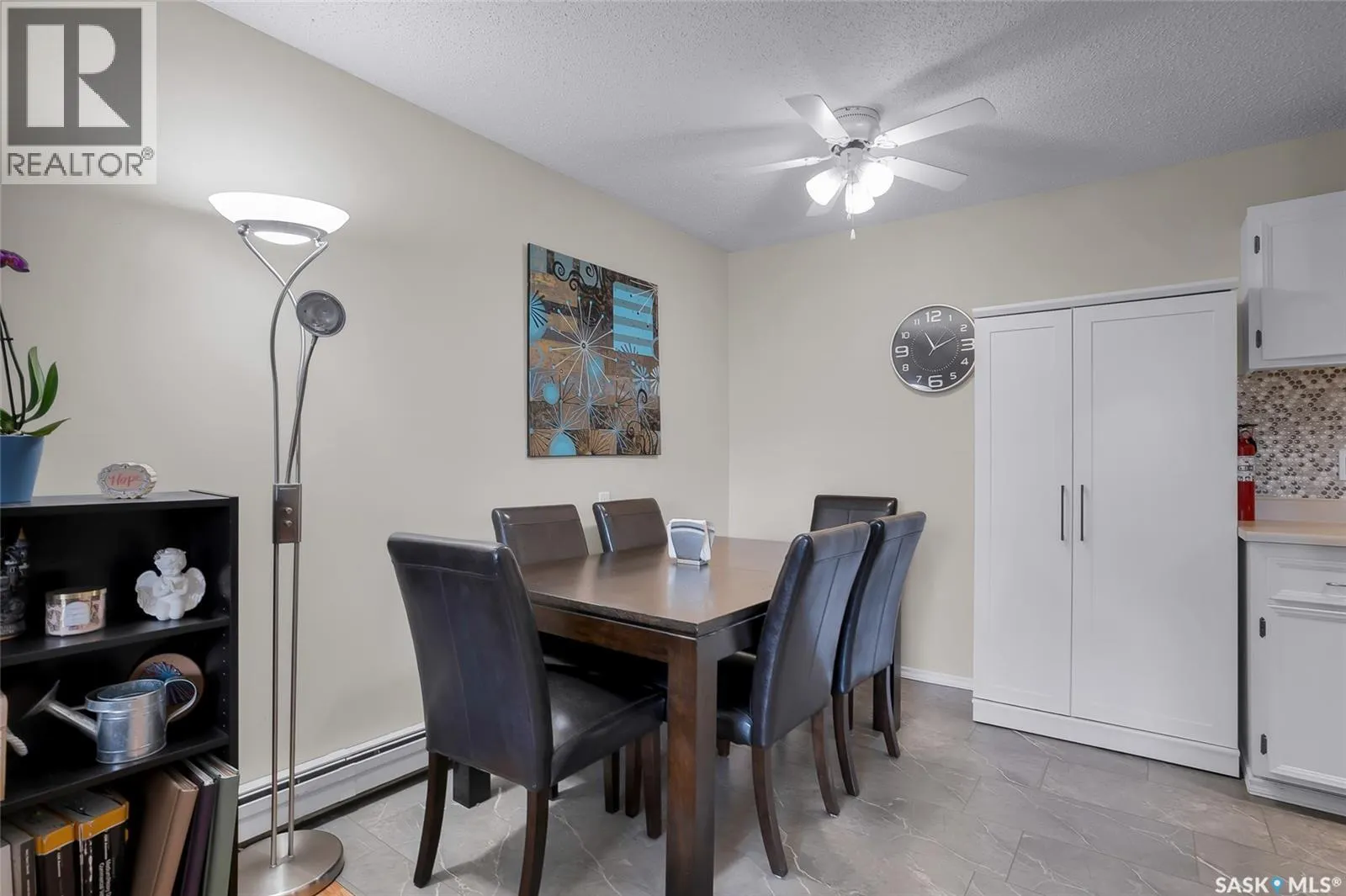 310B 4040 8th STREET E