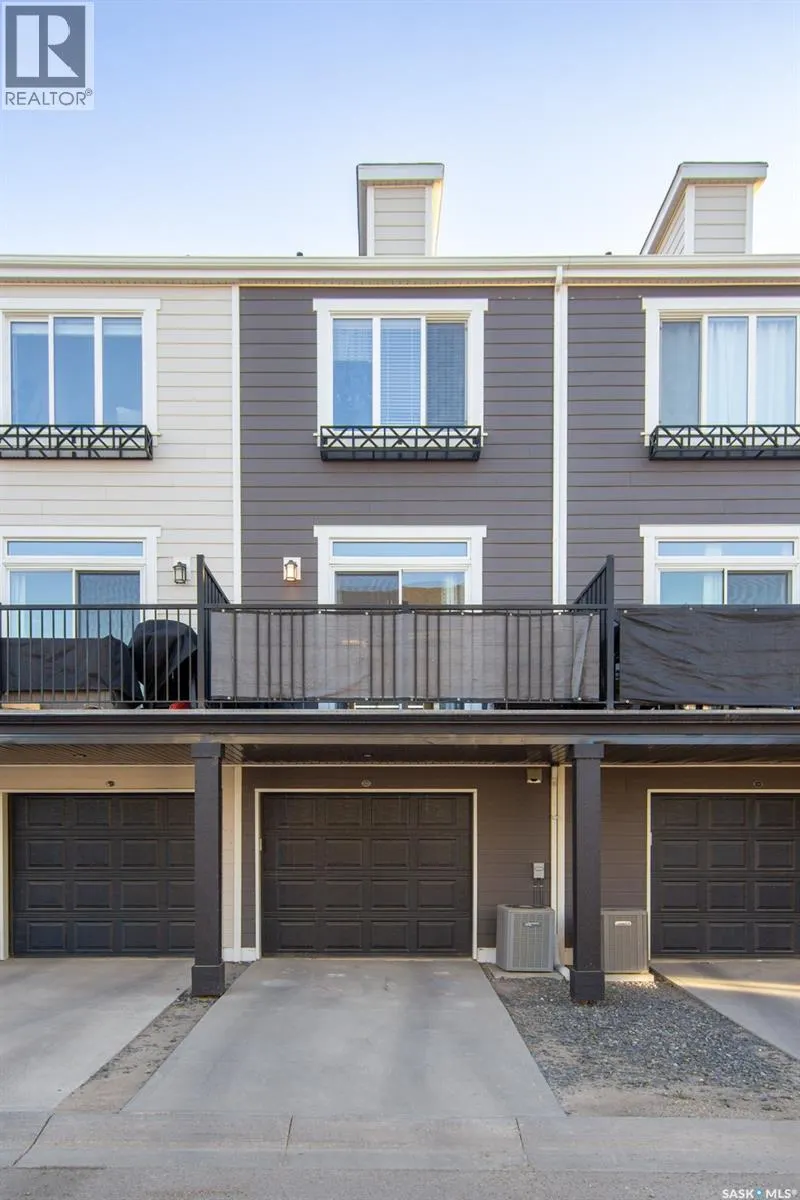 709 Meadows BOULEVARD