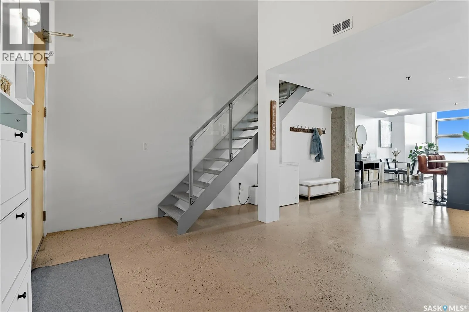 328 120 23rd STREET E