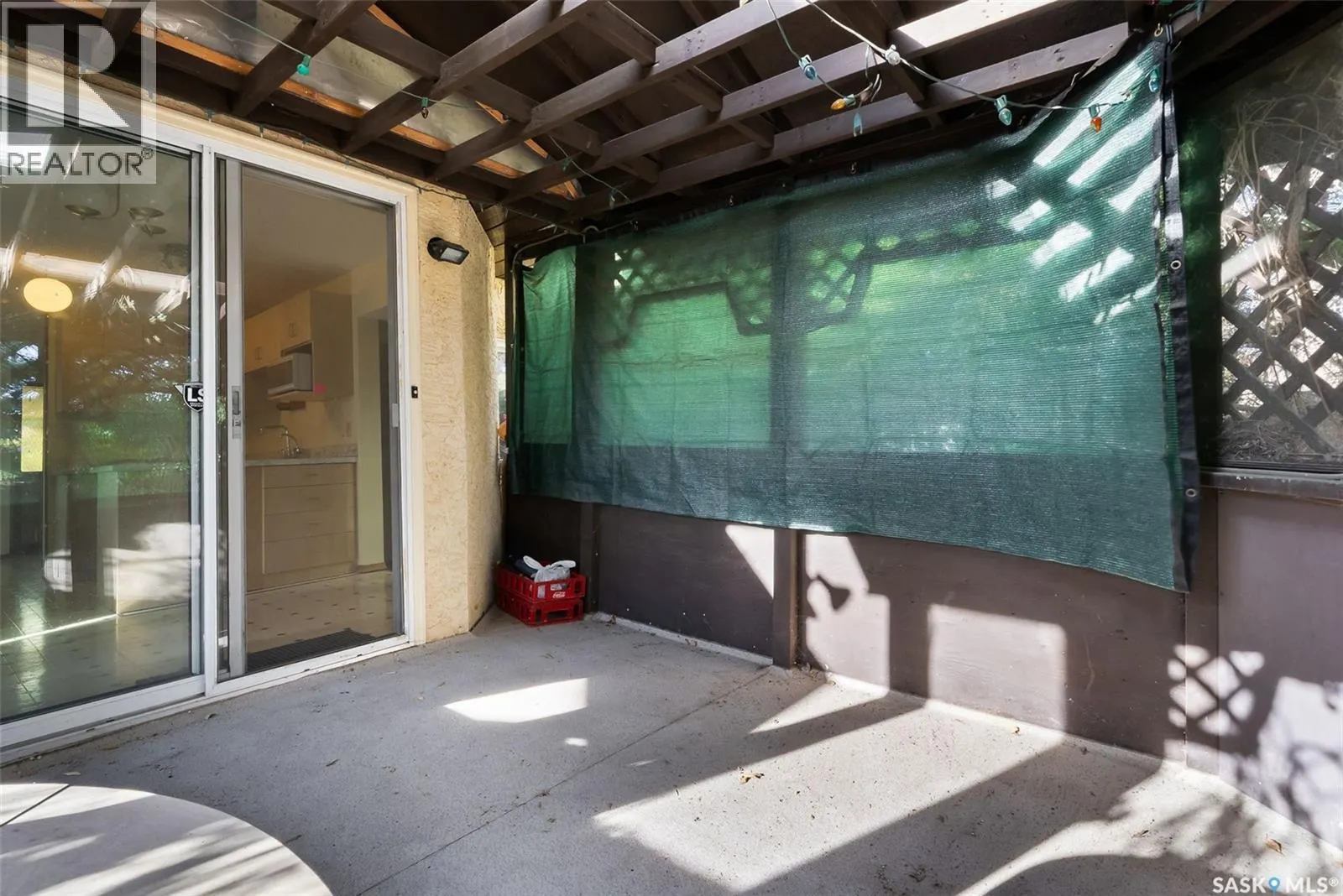 2938 Huget PLACE