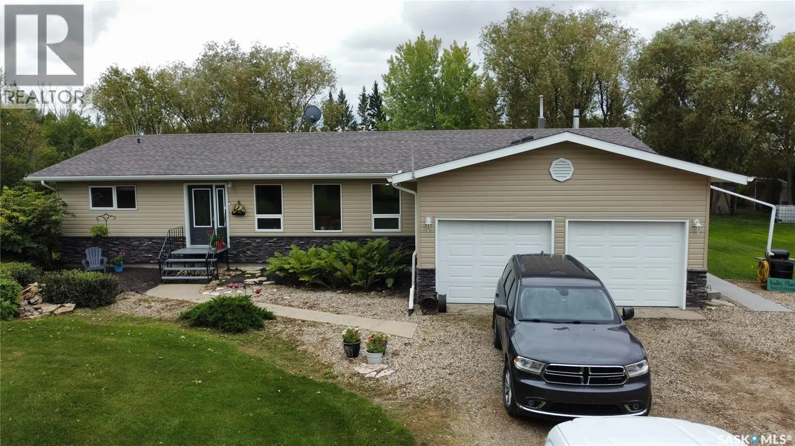 44 Trail Acreage