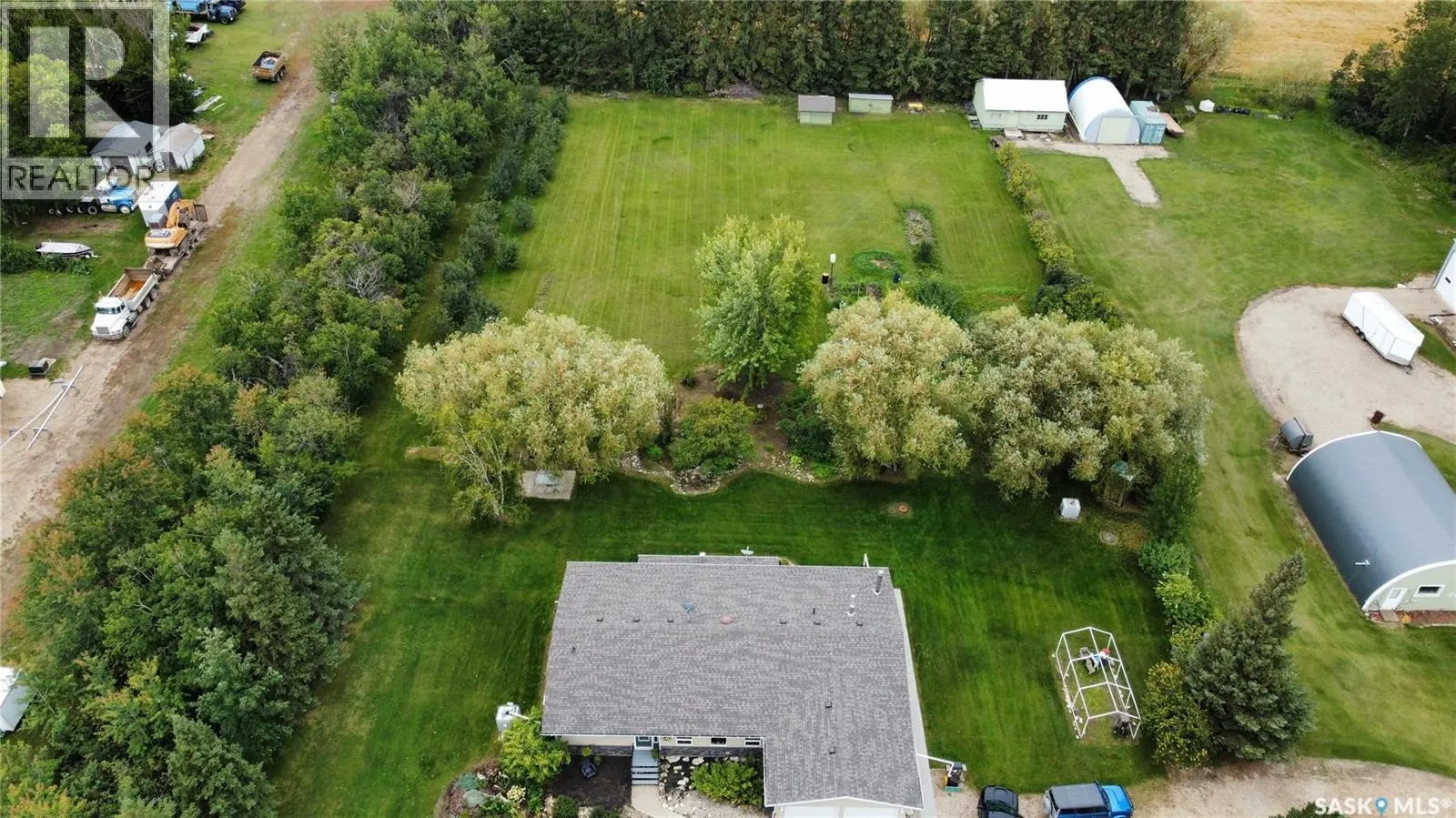 44 Trail Acreage