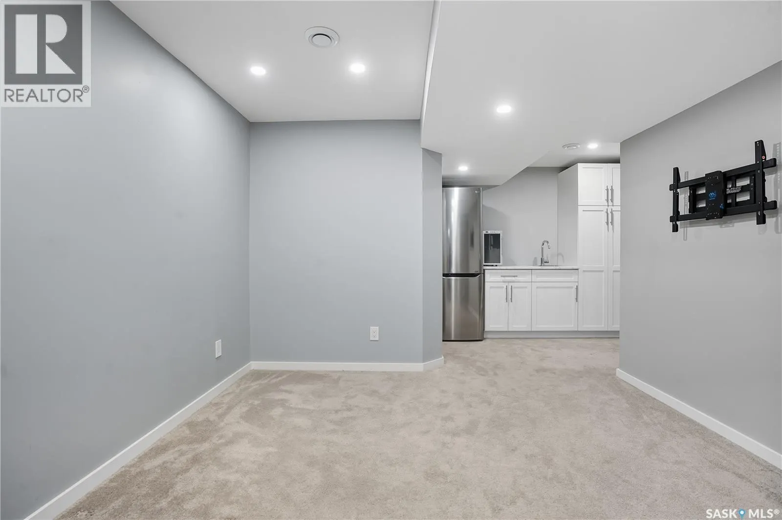 4809 Primrose Green DRIVE E