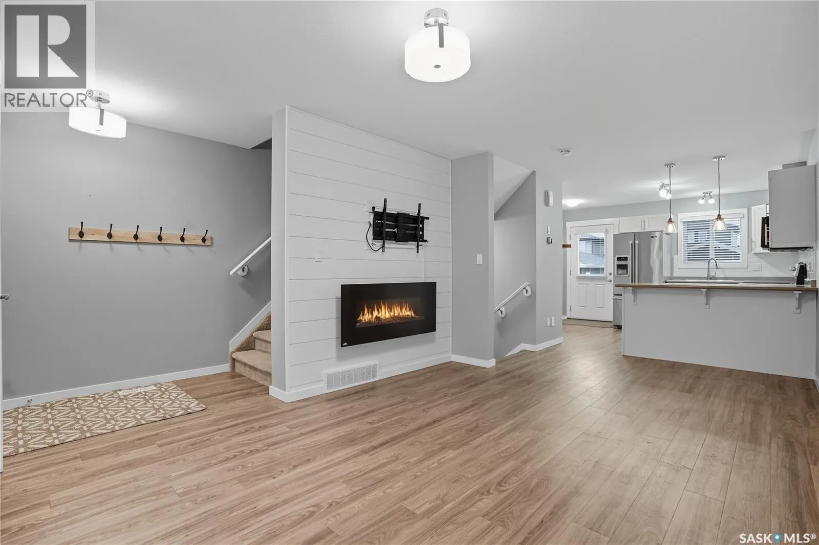 4809 Primrose Green DRIVE E