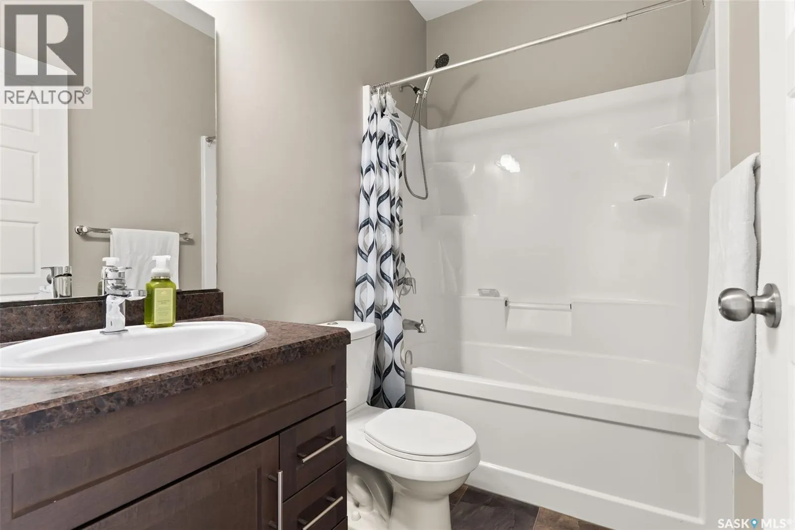 3586 Green Spruce PLACE