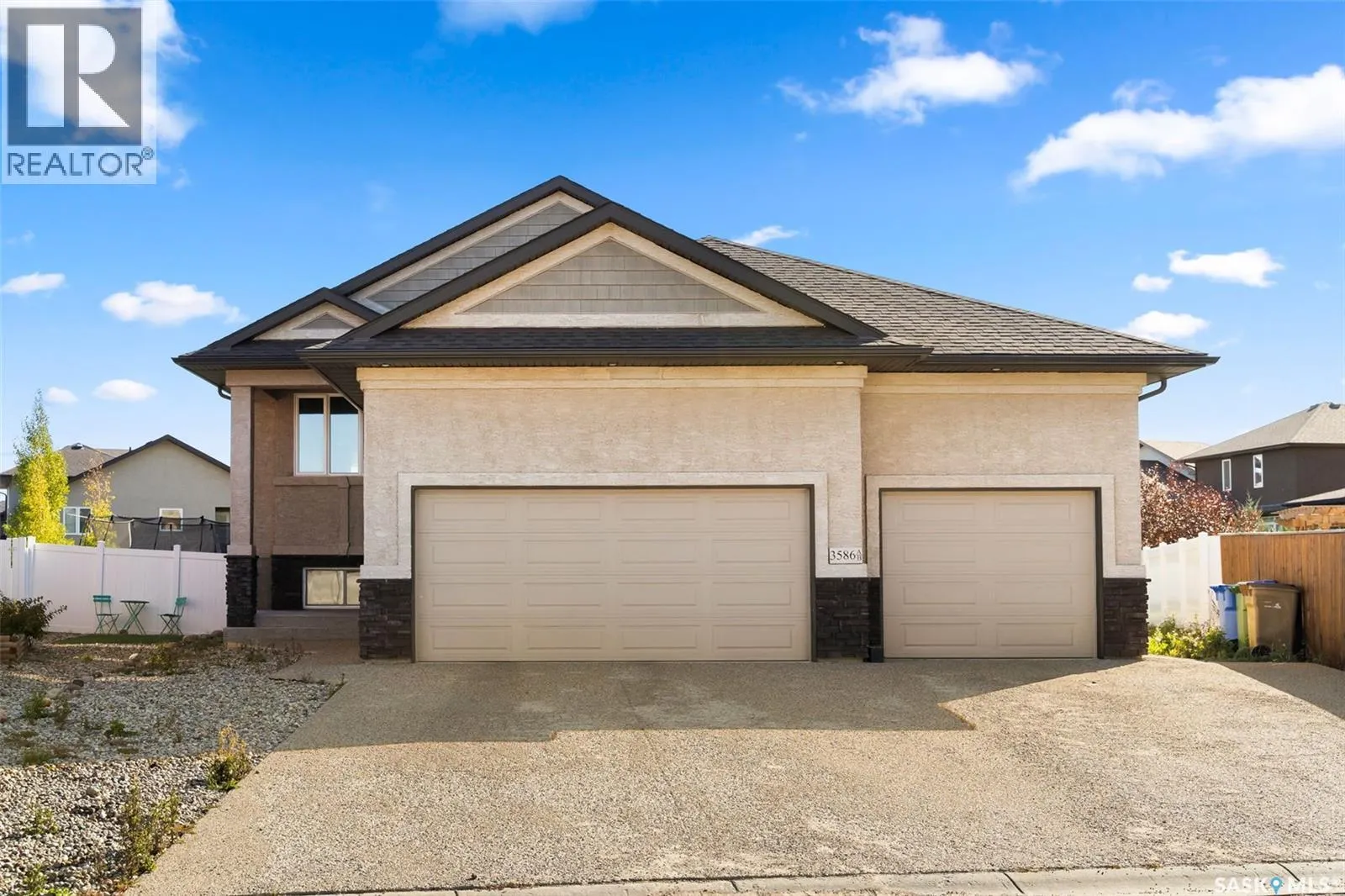 3586 Green Spruce PLACE