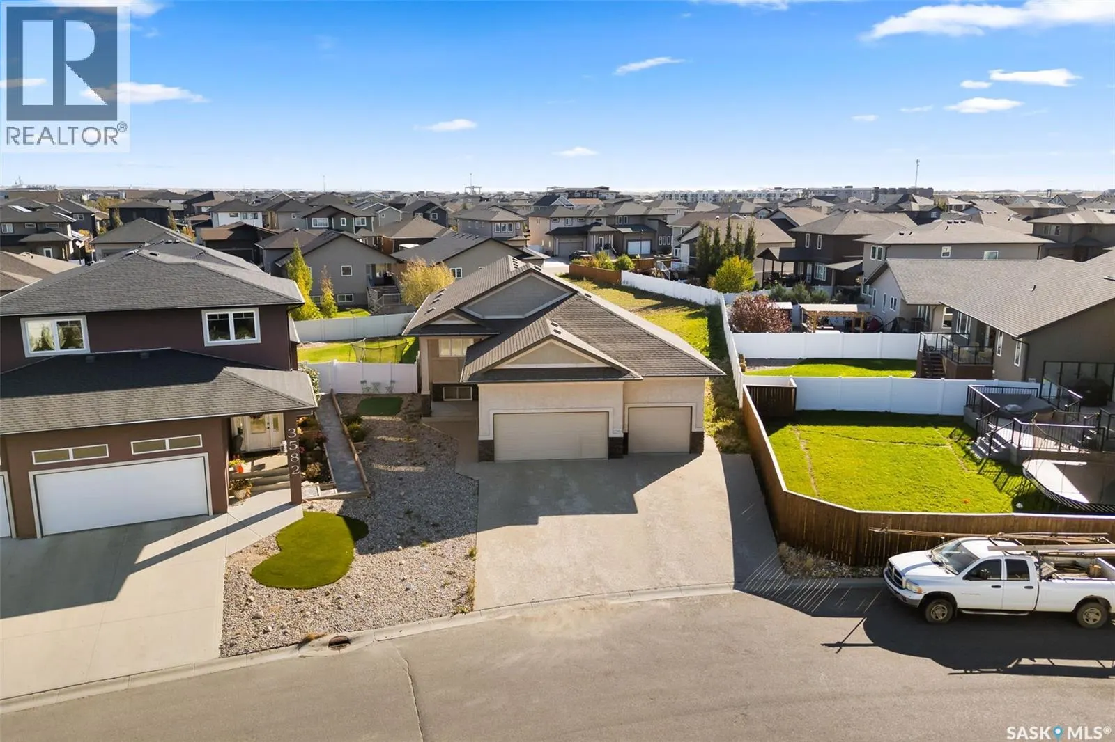 3586 Green Spruce PLACE
