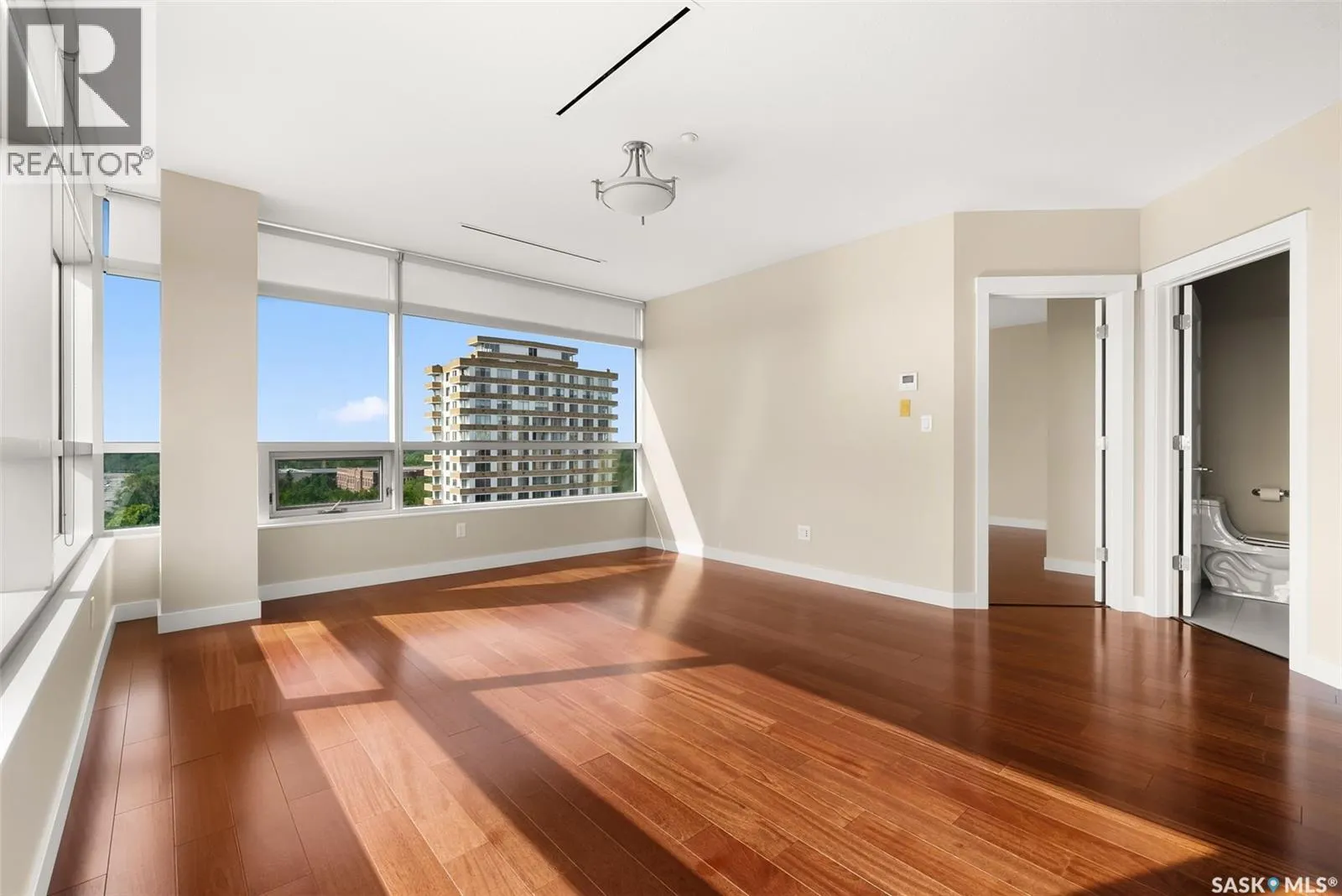 704 2300 Broad STREET