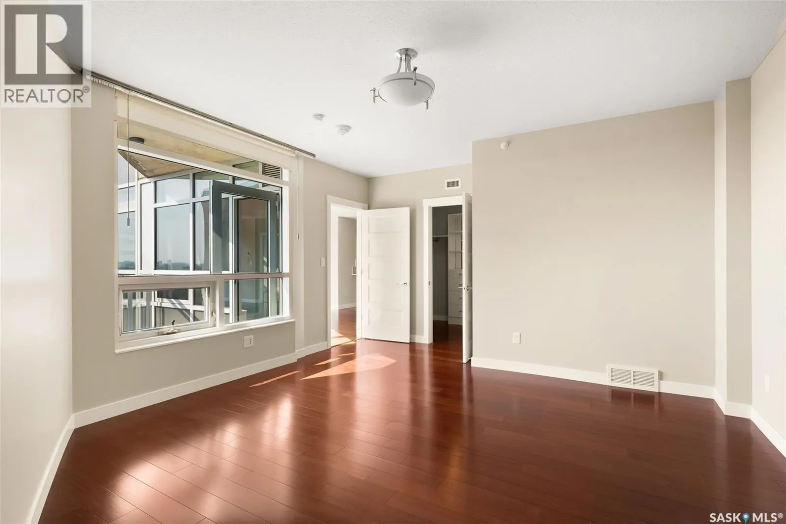 704 2300 Broad STREET