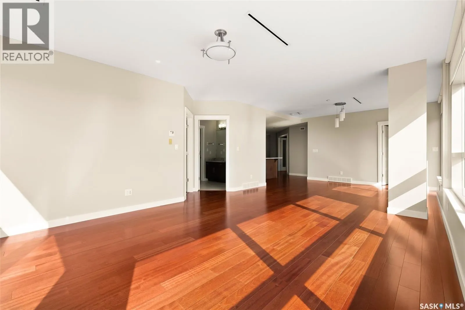 704 2300 Broad STREET