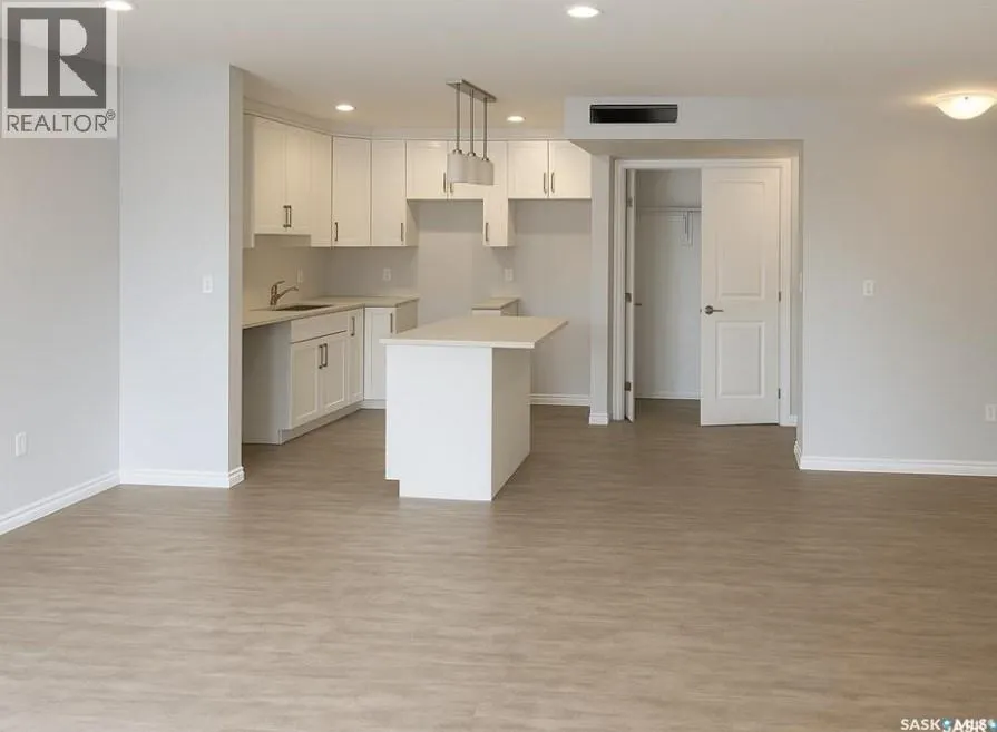101 108th - 318 108th STREET W