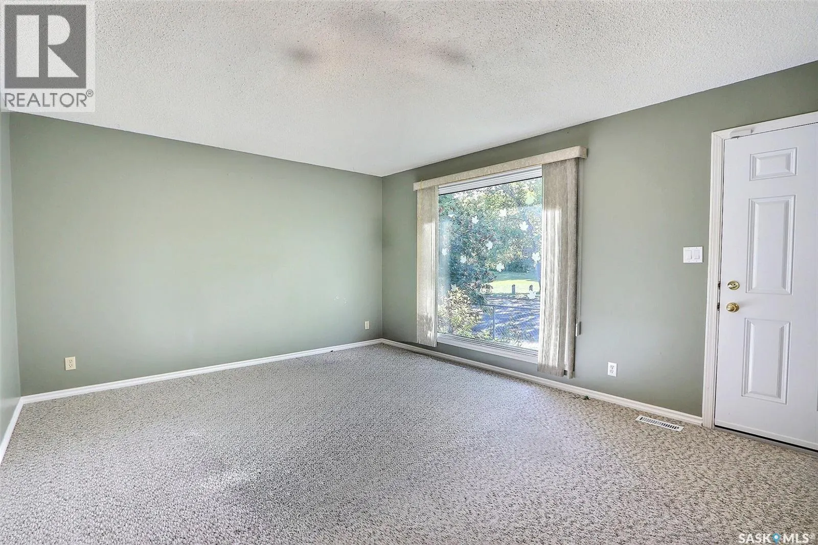 165 Macdowall CRESCENT