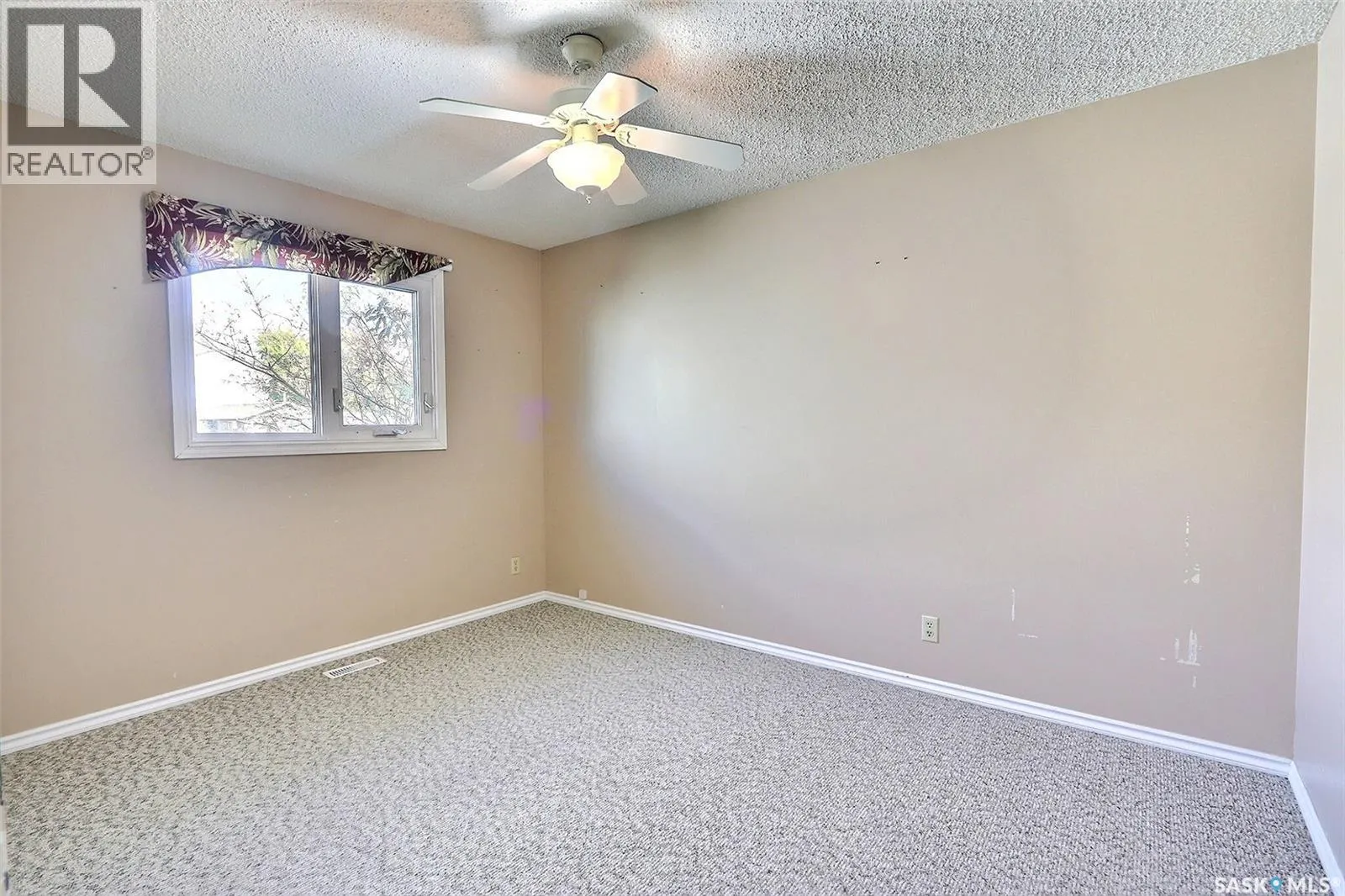 165 Macdowall CRESCENT
