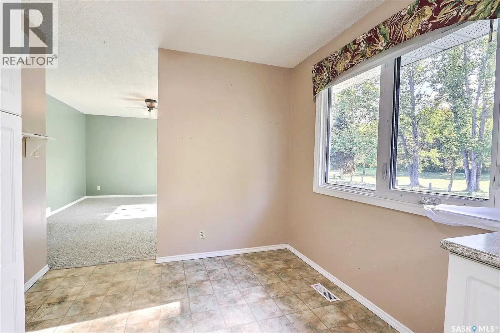 165 Macdowall CRESCENT