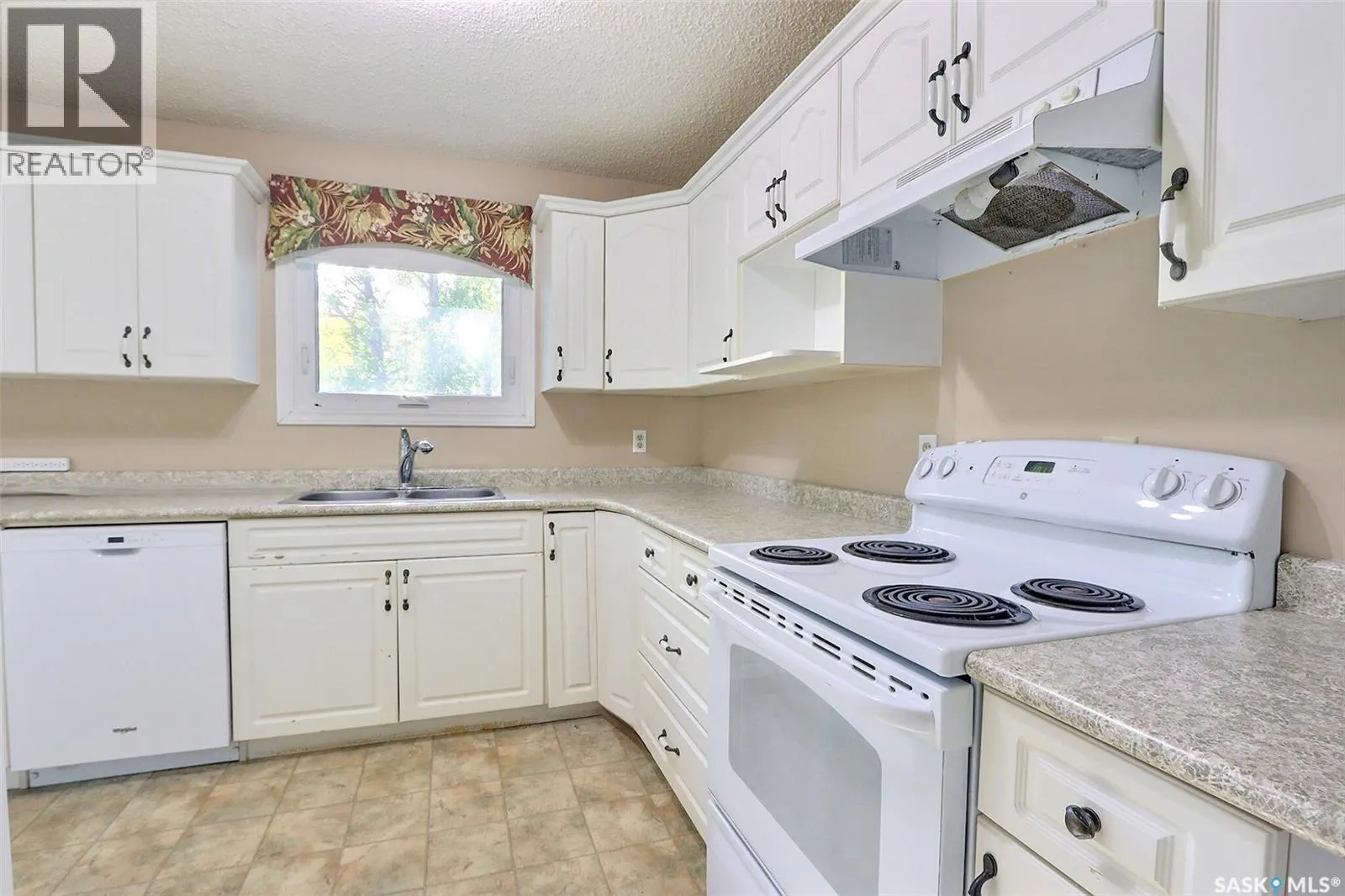 165 Macdowall CRESCENT