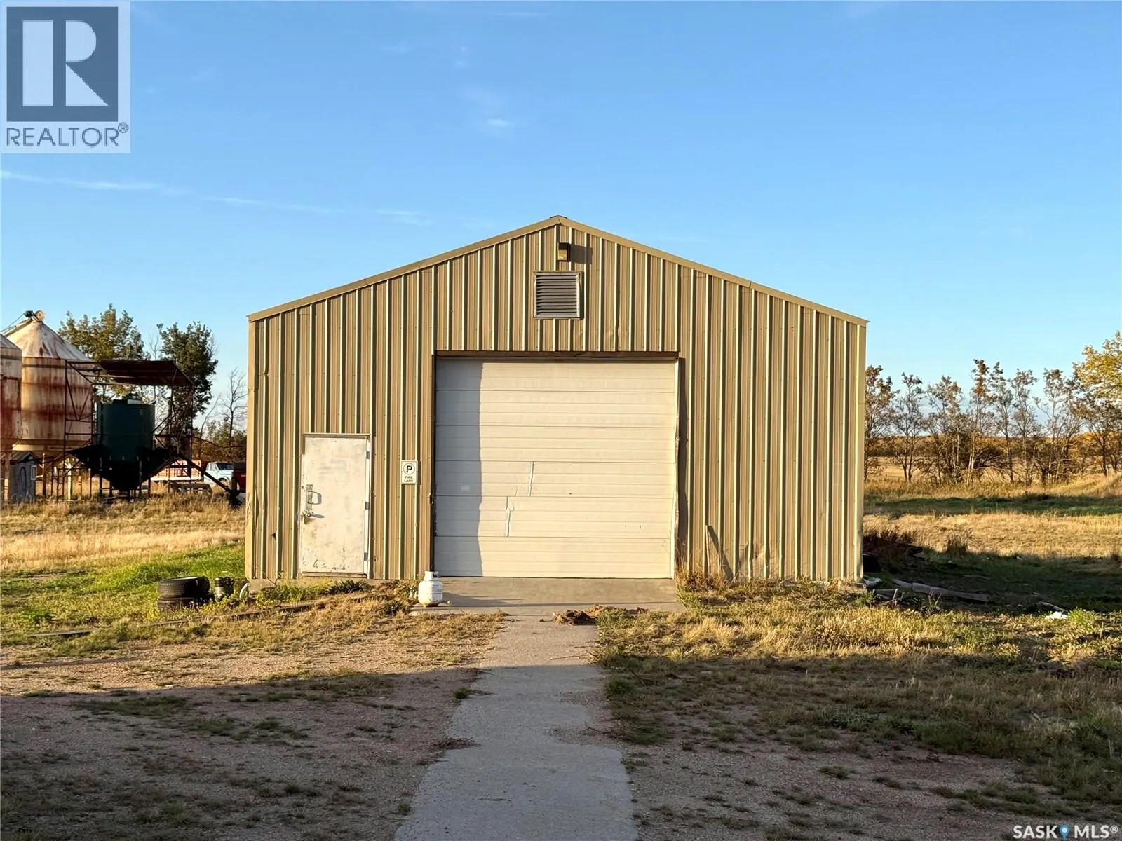 Lot 4 Railway AVENUE