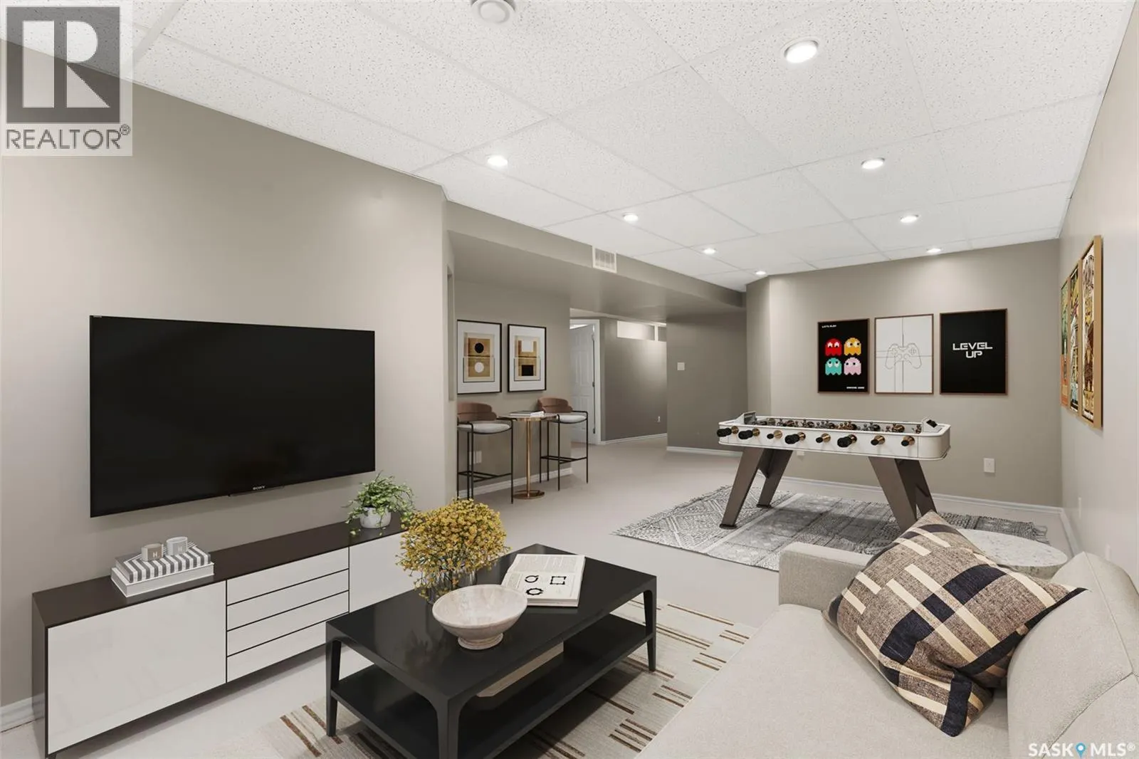 2206 Assiniboine AVENUE E