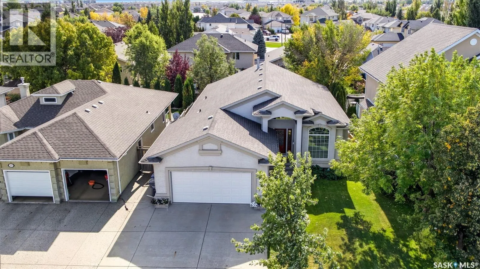 219 Brookhurst CRESCENT