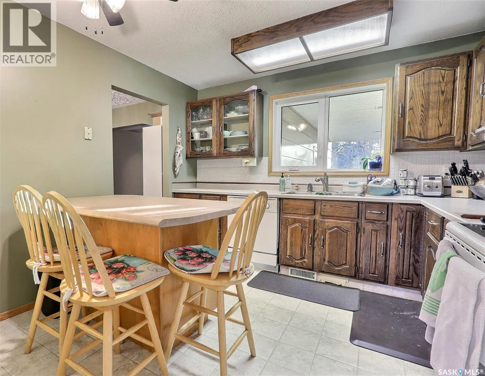 3043 Erickson CRESCENT