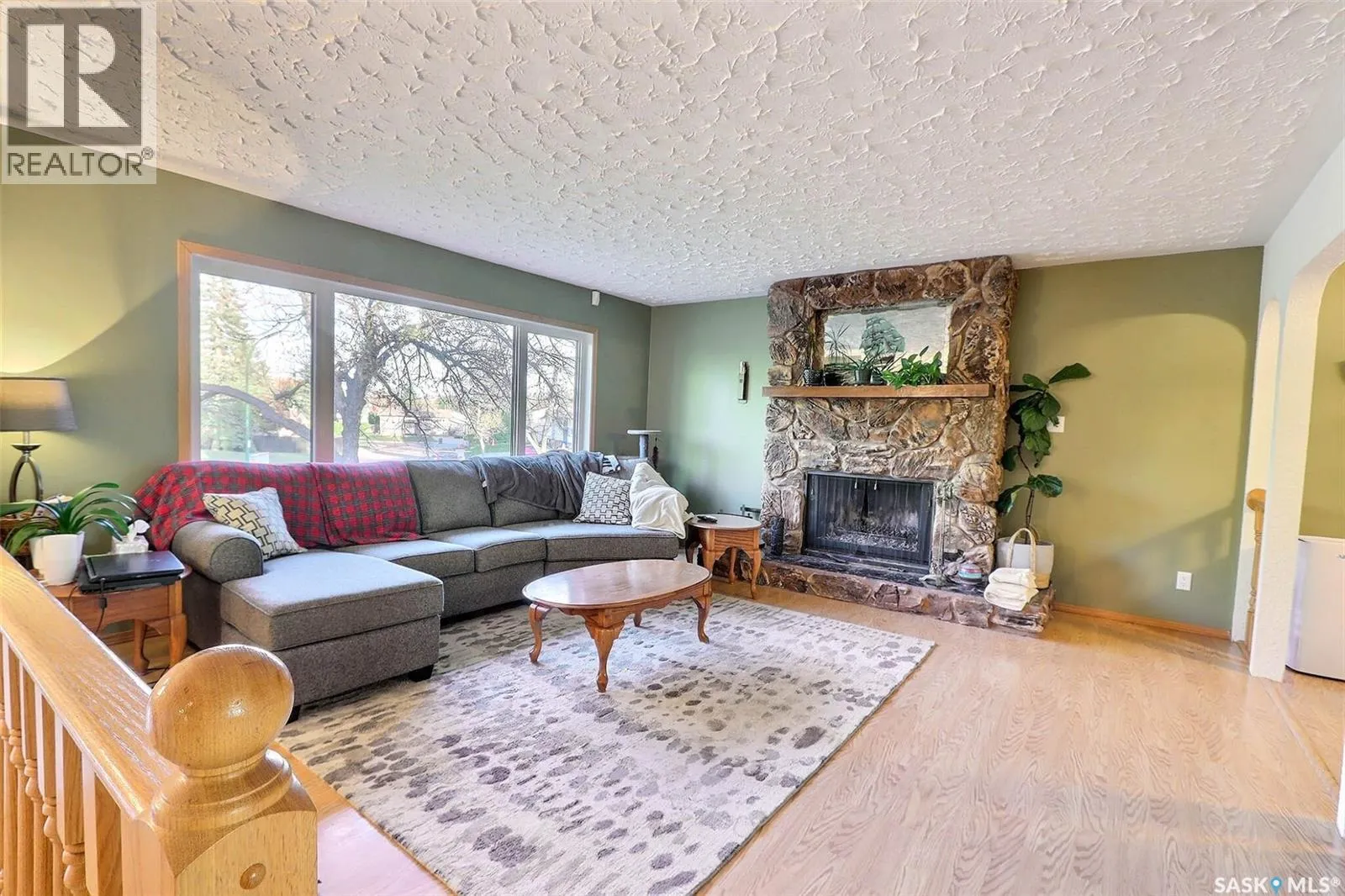 3043 Erickson CRESCENT