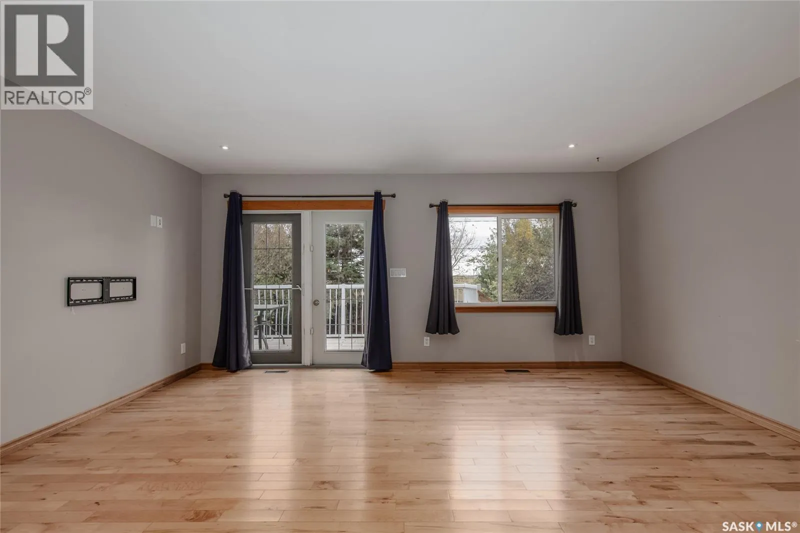 1339 SPADINA STREET W