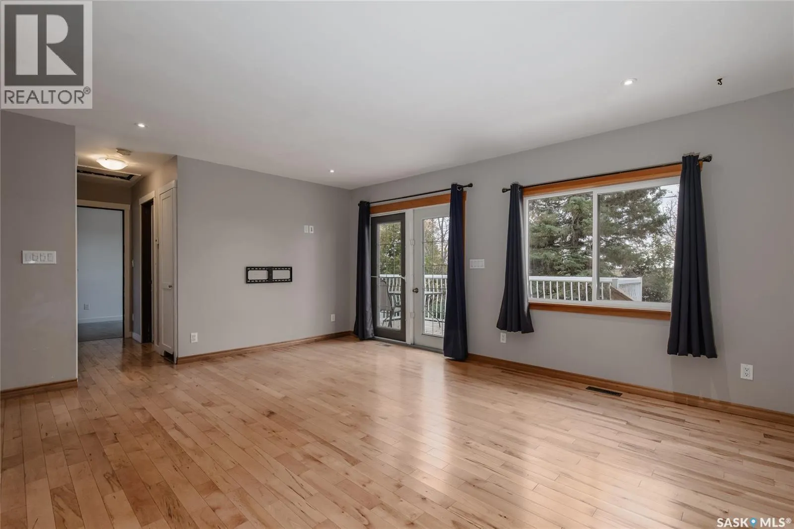 1339 SPADINA STREET W