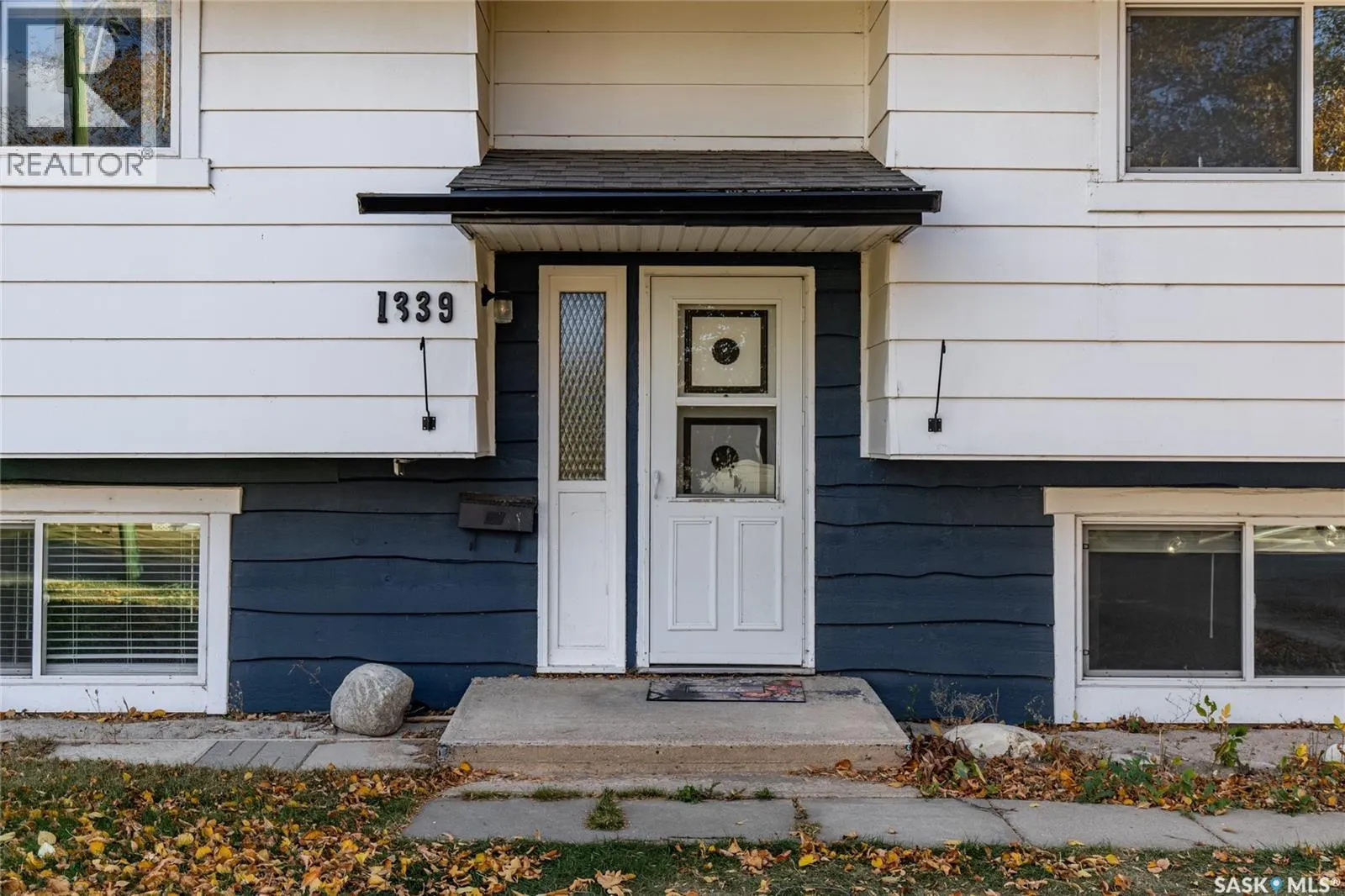 1339 SPADINA STREET W