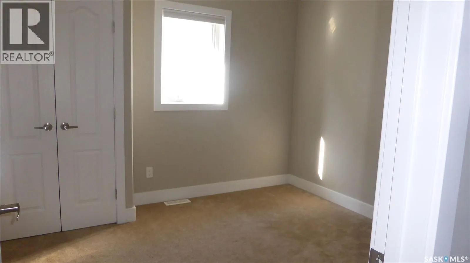 431 Flynn LANE