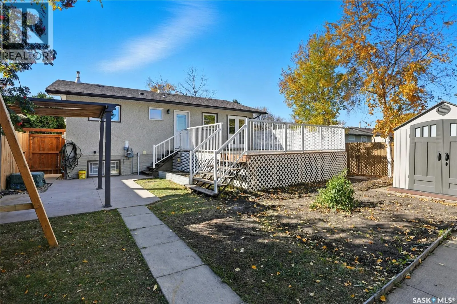 337 Brock CRESCENT