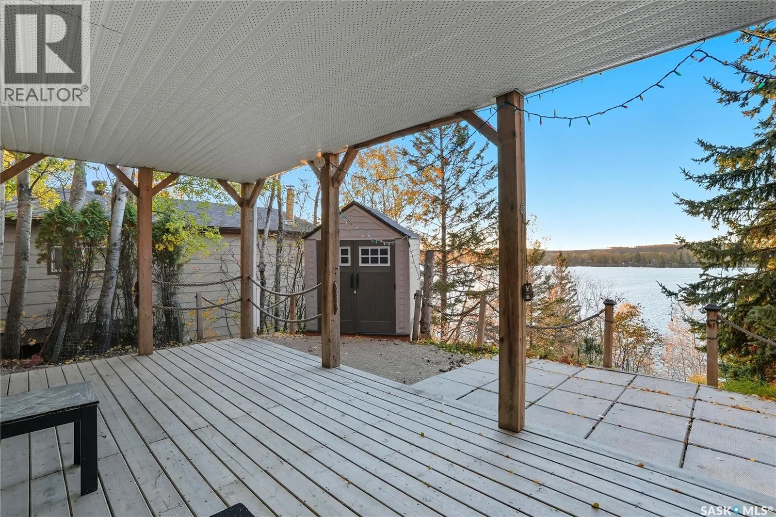 3417 Nickorick Beach Road East