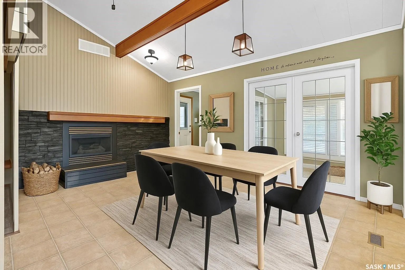 3417 Nickorick Beach Road East