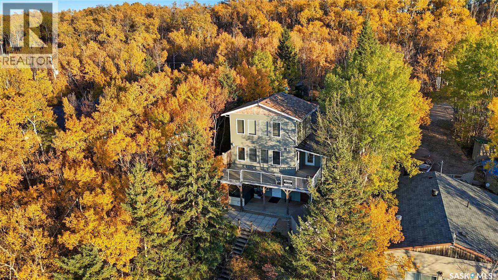 3417 Nickorick Beach Road East