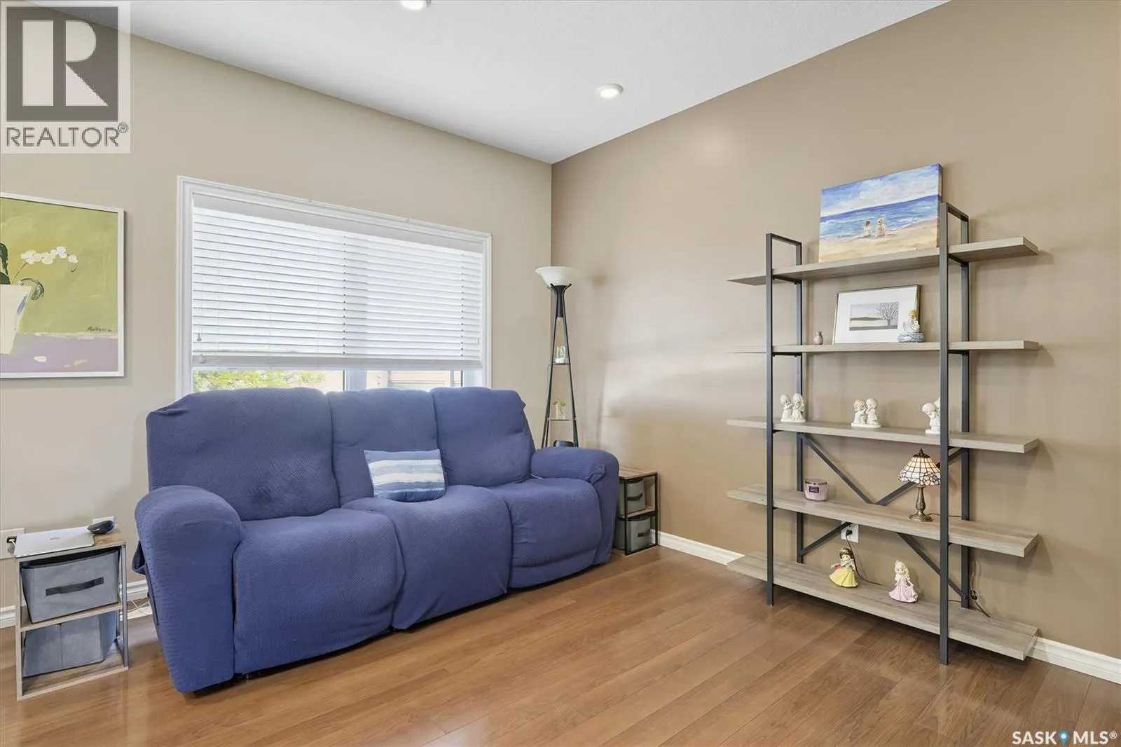 16 115 Veltkamp CRESCENT